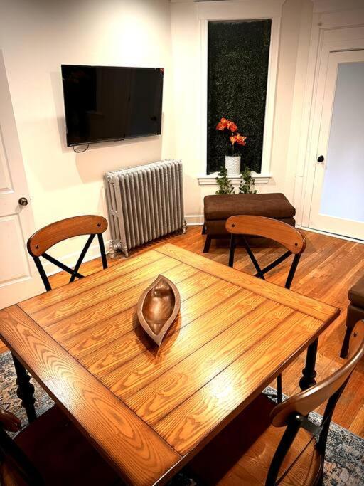Апартаменти Modern Vintage 2Br Walkable To Dining & Lakefront Чикаго Екстер'єр фото